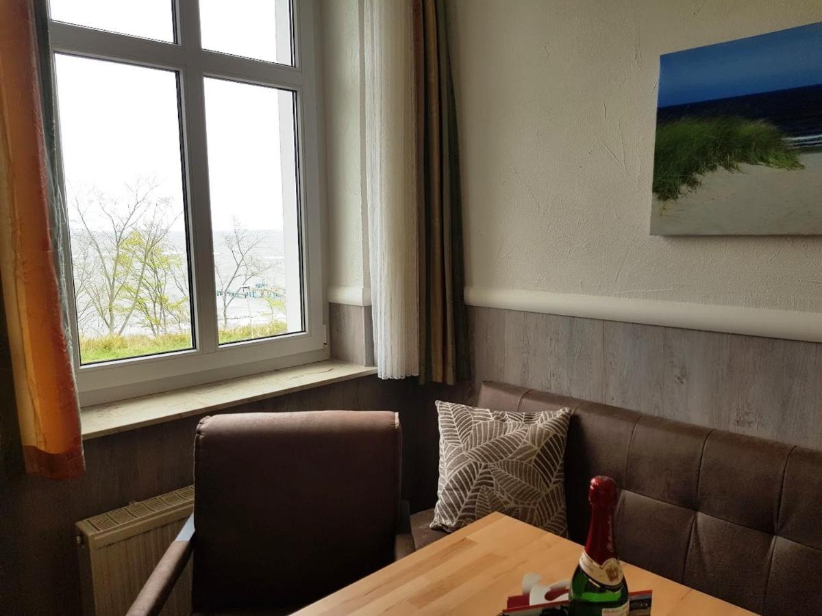 Residenz Seeblick, Fewo 10 Mit Balkon Und Ostseeblick Sellin  ภายนอก รูปภาพ