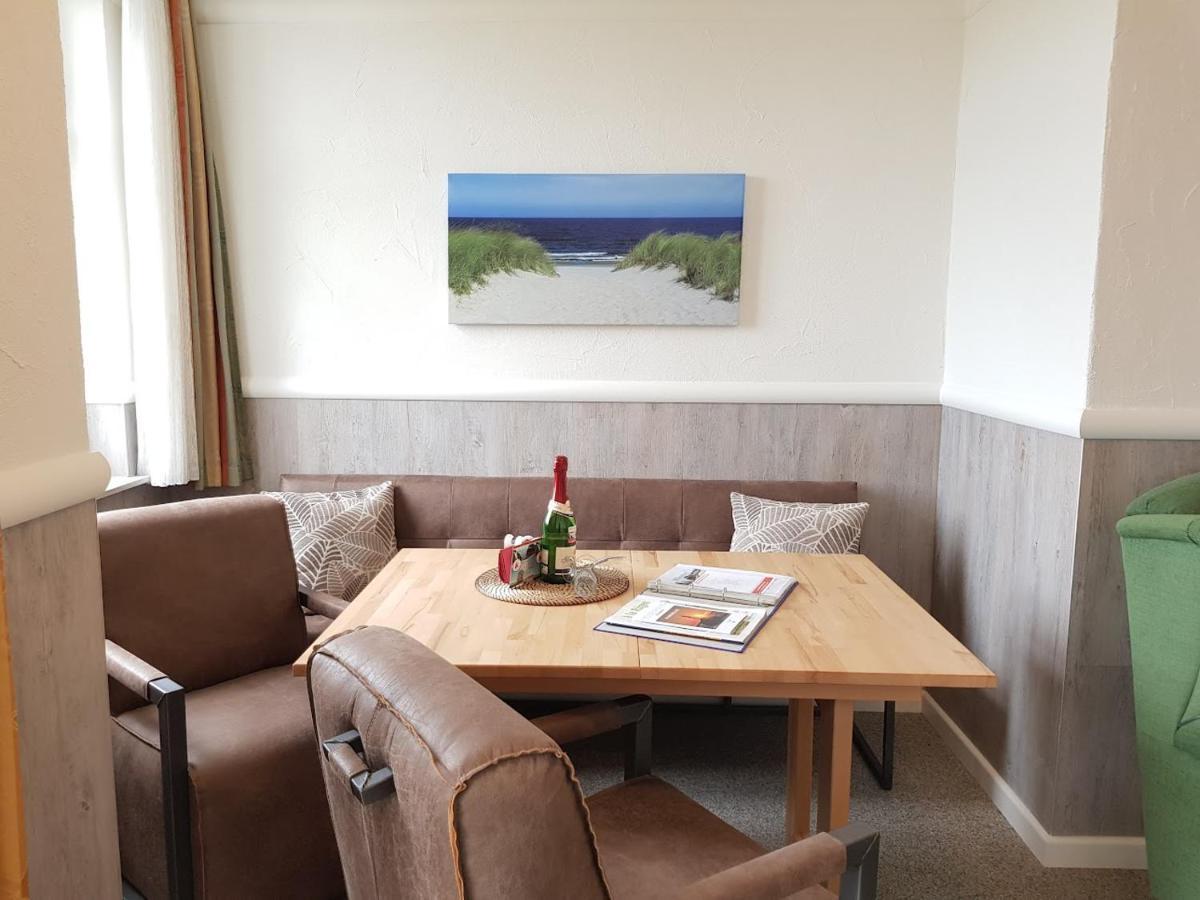 Residenz Seeblick, Fewo 10 Mit Balkon Und Ostseeblick Sellin  ภายนอก รูปภาพ
