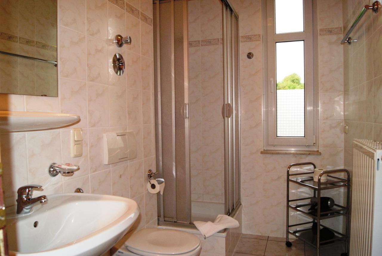 Residenz Seeblick, Fewo 10 Mit Balkon Und Ostseeblick Sellin  ภายนอก รูปภาพ